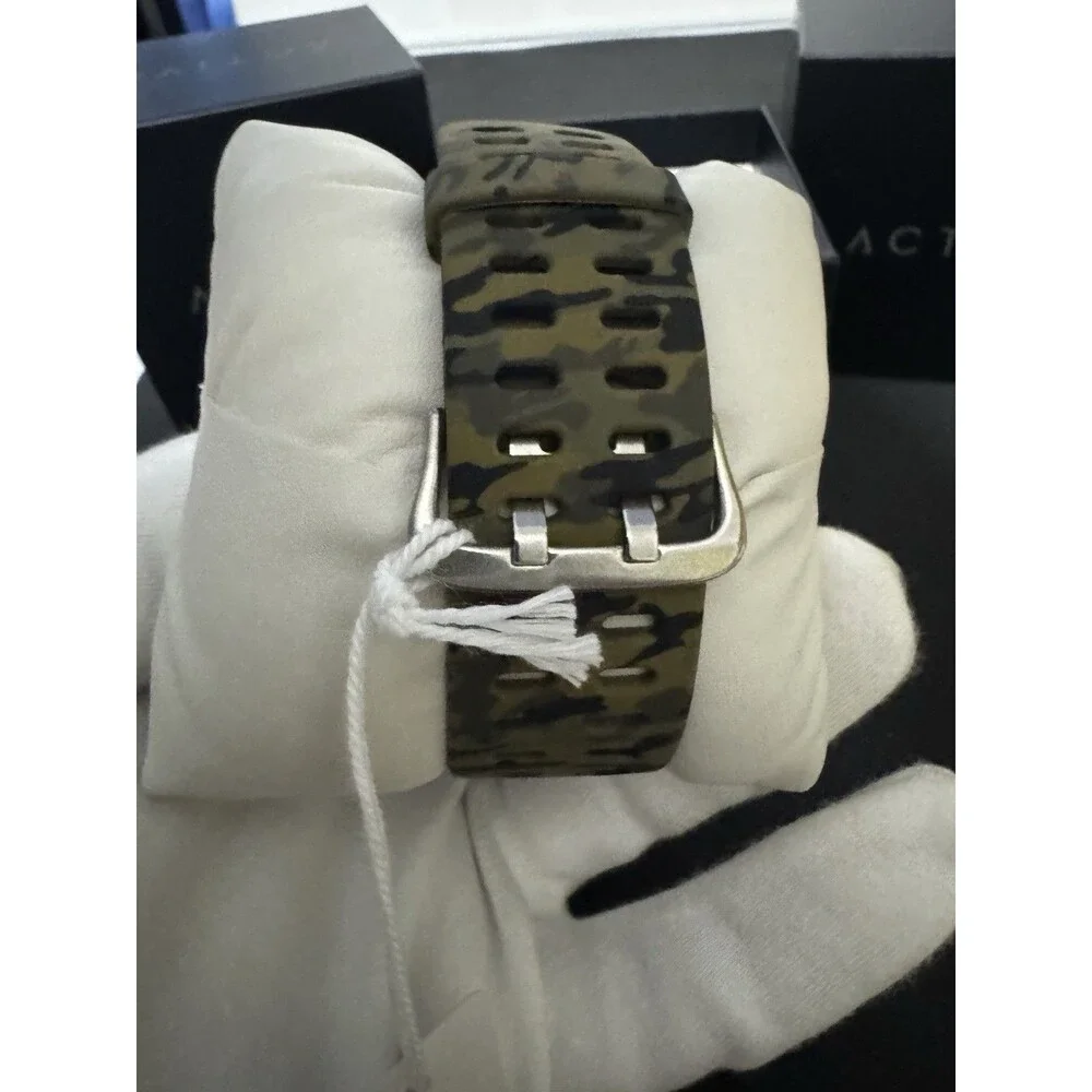 Men’s Camo Activa Digital Quartz Sport Watch Rubber Strap 50mm case Backlight